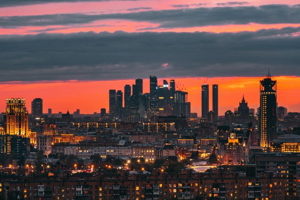 Russia stocks lower at close of trade; MOEX Russia Index unchanged