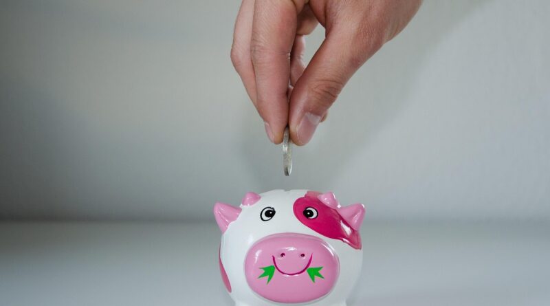 These decisions you make in your 20s — not your income — determine whether you’ll spend decades in debt or retire comfortably