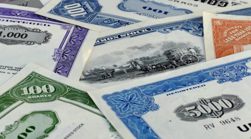 Should I put my nest egg in a 30-year Treasury bond?